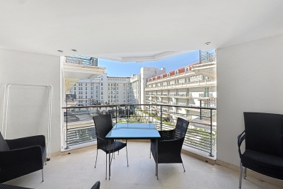 Apartment for sale in CANNES  - 3 rooms - 112 m² 
