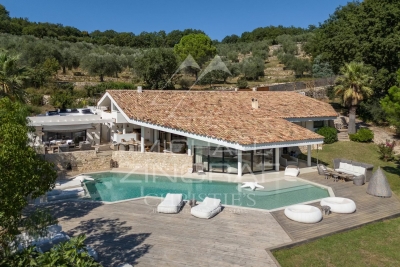 Maison &agrave; vendre &agrave; LE ROURET  - 8 pi&egrave;ces - 300 m&sup2; 