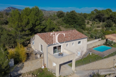 Maison à vendre à ST-AMBROIX Gaujac - 5 pièces - 143 m² 