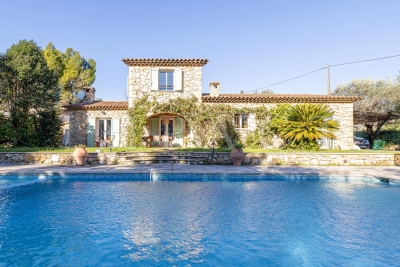 Maison à vendre à GRASSE Le Ray-Gravier-Dunant - 7 pièces - 172 m² 