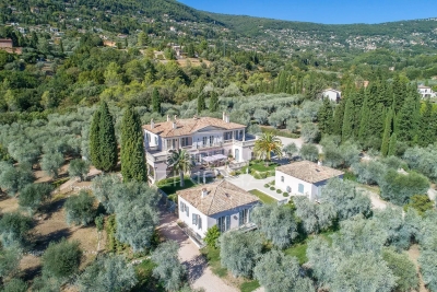 Maison à vendre à GRASSE Garnier-Gare de Provence - 17 pièces - 968 m² 