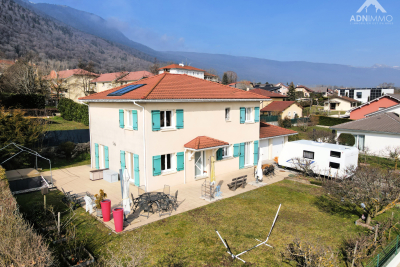 Maison à vendre à COLLONGES Culoz - 5 pièces - 176 m² 