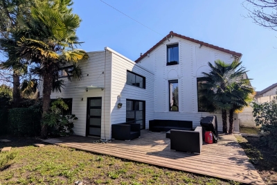 Maison à vendre à ENGHIEN LES BAINS  - 6 pièces  