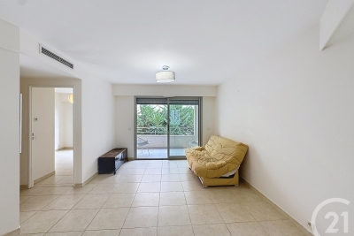 Apartment for sale in JUAN-LES-PINS  - 2 rooms - 46 m² 