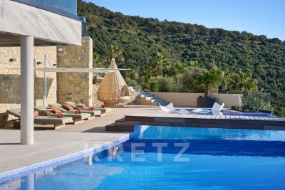 Villa in Grimaud for rental from 43 440 € / week, Photo 12