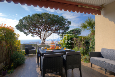 Appartement à vendre vue mer trois chambres terrasse 