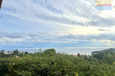 Appartement &agrave; vendre &agrave; THÉOULE-SUR-MER  - 2 pi&egrave;ces - 50 m&sup2; 