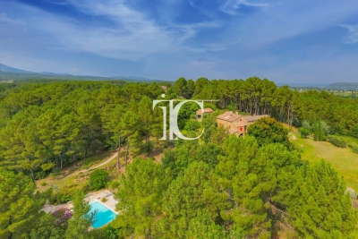 Maison &agrave; vendre &agrave; LES VANS Rosières - 9 pi&egrave;ces - 245 m&sup2; 