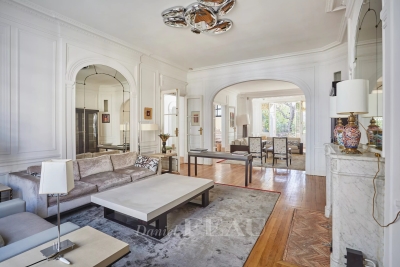 Maison à louer à NEUILLY SUR SEINE Philosophes Iii - 7 pièces - 470 m² 