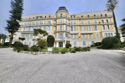 Appartement à vendre à MENTON Potiers - 2 pièces - 55 m² 