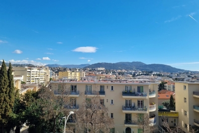 Appartement à vendre à NICE Magnan - 3 pièces - 77 m² 