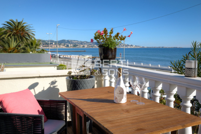 Appartement à vendre à MANDELIEU-LA-NAPOULE Le Lac - 3 pièces - 107 m² 