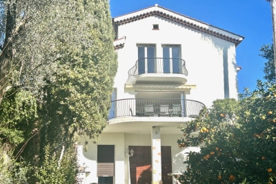 Maison à vendre à NICE Thiers-Durante - 6 pièces - 215 m² 