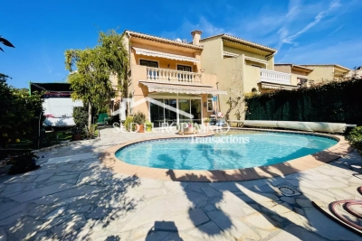 Maison à vendre villa avec piscine place de l europe 