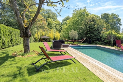 Maison à vendre à VELIZY VILLACOUBLAY  - 6 pièces - 163 m² 