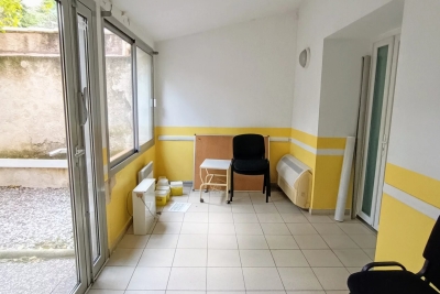 Commerce à vendre 150000 euros