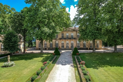 Maison à vendre à FORCALQUIER  - 40 pièces - 2714 m² 