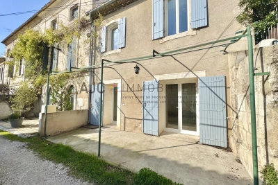 Maison à vendre à ST-RÉMY-DE-PROVENCE Charite Republique - 4 pièces - 95 m² 
