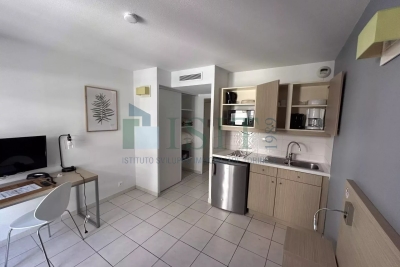 Appartement à vendre à NICE La Peyriere - 1 pièces - 18 m² 