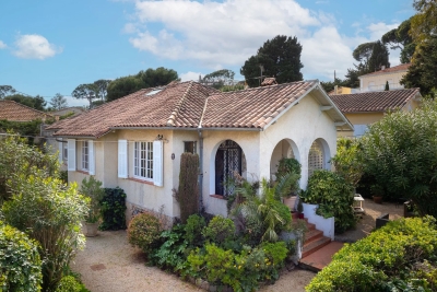Maison à vendre terrasse vue magnifique antibes 