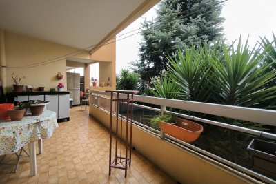 Appartement à vendre à St-Laurent-du-Var  - 2 pièces 59 m² 