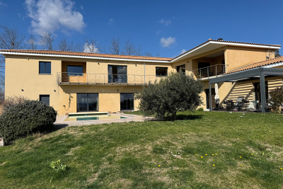 Maison à vendre à GRIGNAN  - 11 pièces - 376 m² 