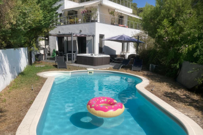 Maison &agrave; vendre &agrave; LA TURBIE  - 6 pi&egrave;ces - 200 m&sup2; 