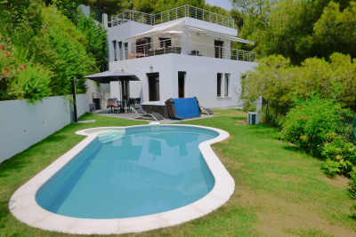 Maison &agrave; vendre &agrave; LA TURBIE  - 6 pi&egrave;ces - 200 m&sup2; 