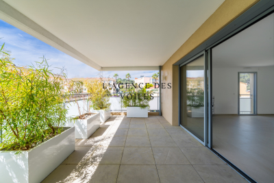 Appartement à vendre à SANARY-SUR-MER Le Mourillon Iv - 3 pièces - 97 m² 