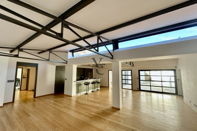 Appartement à vendre à BANDOL Centre Ville Sud - 3 pièces - 145 m² 