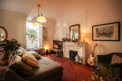 Apartment for sale in BONNIEUX  - 4 rooms - 74 m² 