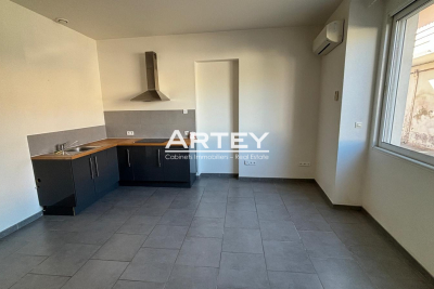 Appartement à louer à LA CRAU  - 1 pièces - 24 m² 