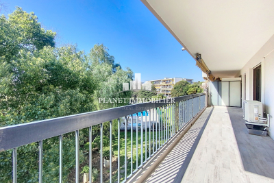 Appartement à vendre à ANTIBES Pasteur - 4 pièces - 72 m² 