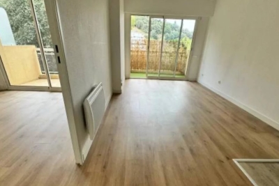 Appartement à vendre à NICE Roquebilliere - 2 pièces - 35 m² 
