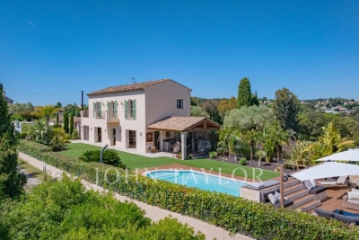 Maison &agrave; vendre &agrave; ANTIBES La Constance-Le Puy - 5 pi&egrave;ces - 191 m&sup2; 