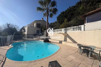 Maison &agrave; vendre &agrave; VENCE  - 5 pi&egrave;ces - 240 m&sup2; 