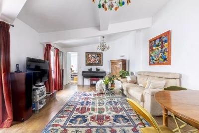 Apartment for sale in PARIS 6EME Les Archives 1 - 4 rooms - 75 m² 