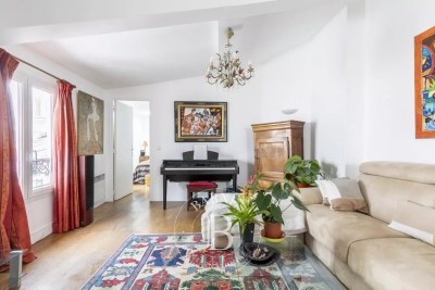 Apartment for sale in PARIS 6EME Notre Dame des Champs - 4 rooms - 75 m&sup2; 