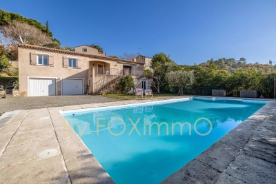 House for sale in LA COLLE-SUR-LOUP  - 6 rooms - 210 m&sup2; 