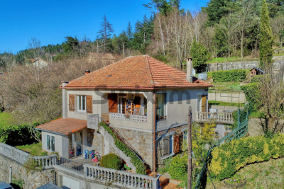 Maison à vendre à GENOLHAC Le Plan - 8 pièces - 137 m² 