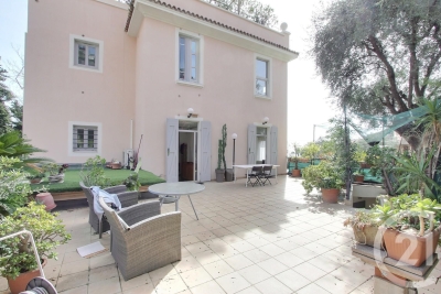 Appartement à vendre plage bord mer alpes maritimes 