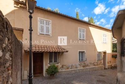 House for sale in BEAULIEU-SUR-MER  - 3 rooms - 88 m² 