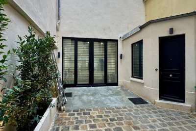 Commerce à louer à PARIS 3EME Plaine Monceau 4 - 2 pièces - 444 m² 