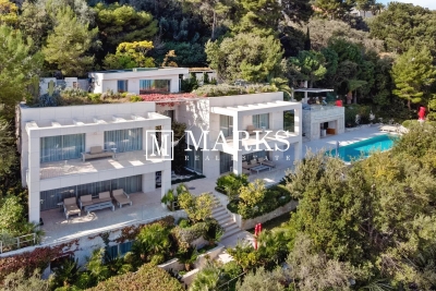 Maison à louer à ST-JEAN-CAP-FERRAT Cantaron  - 600 m² 