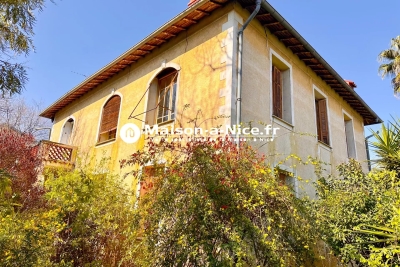 Maison à vendre à NICE La Bornala - 10 pièces - 236 m² 