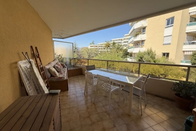 Appartement &agrave; louer &agrave; NICE Abbaye de Roseland - 2 pi&egrave;ces - 37 m&sup2; 
