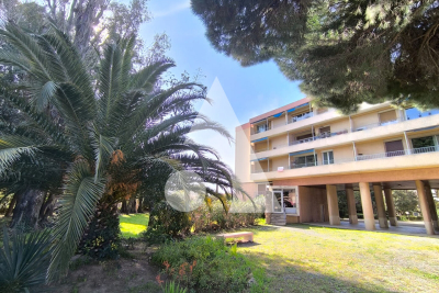 Appartement à vendre à ST-RAPHAËL Montfort-sur-Argens - 3 pièces - 57 m² 