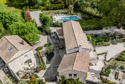 Maison à vendre à SOMMIERES  - 12 pièces - 363 m² 