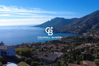 House for sale in THÉOULE-SUR-MER  - 7 rooms - 377 m&sup2; 