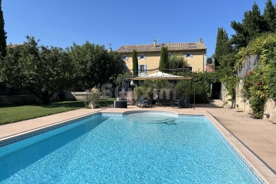 Maison à vendre à ST-PAUL-TROIS-CHÂTEAUX  - 8 pièces - 350 m² 